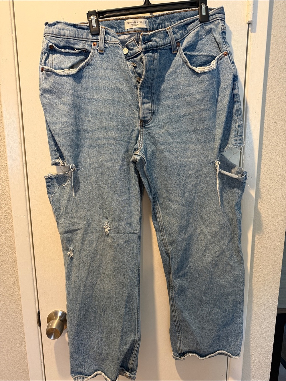 Abercrombie & Fitch Light Blue Relaxed Distressed Jeans
